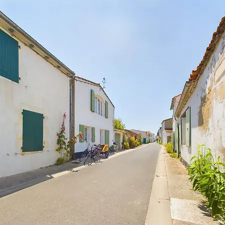 A 750m Des Plages, Jolie Maison Pour 4