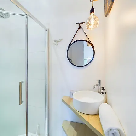 Hébergement de vacances à 750m Des Plages, Jolie Maison Pour 4