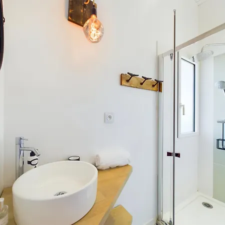 à 750m Des Plages, Jolie Maison Pour 4 Hébergement de vacances Saint-Clément-des-Baleines