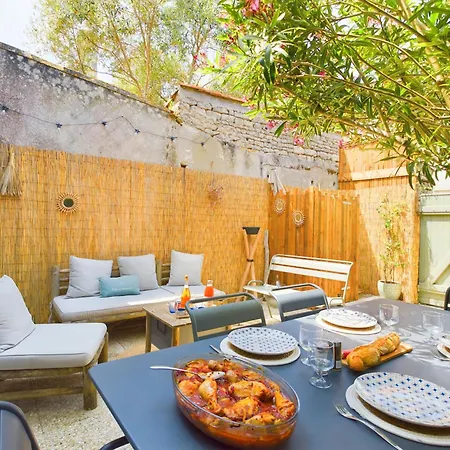 à 750m Des Plages, Jolie Maison Pour 4 Hébergement de vacances Saint-Clément-des-Baleines