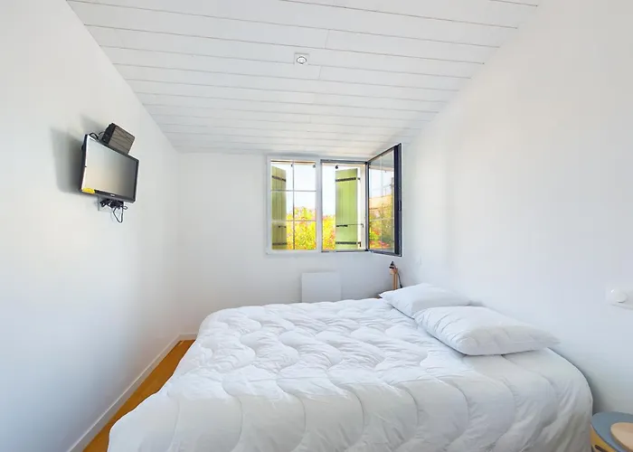 A 750m Des Plages, Jolie Maison Pour 4 * Saint-Clément-des-Baleines